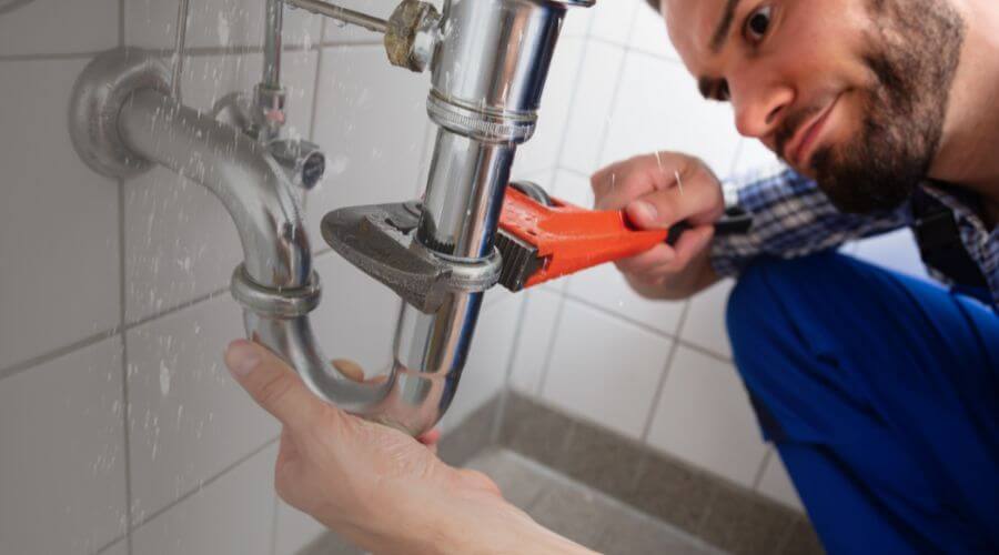 Local expert plumbing services in Lapaz, IN